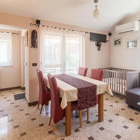 Luxurious Istra Kamen Villa