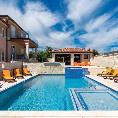 וילה Luxurious Istra Kamen