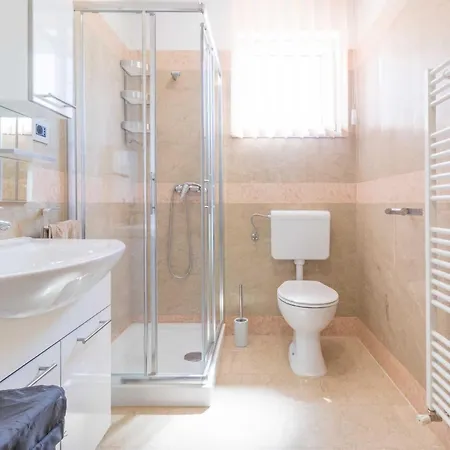 Luxurious Istra Kamen * פולה