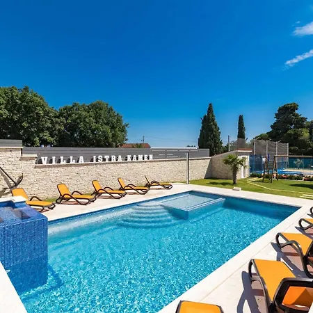Luxurious Istra Kamen וילה *
