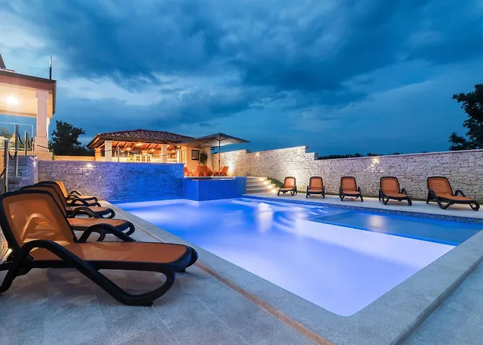 Luxurious Istra Kamen וילה