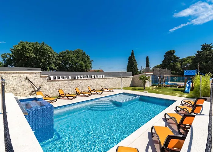Luxurious Istra Kamen וילה *