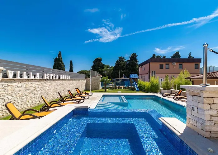 Luxurious Istra Kamen וילה *